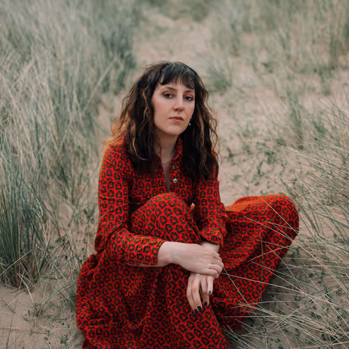 emma miller - Low Light