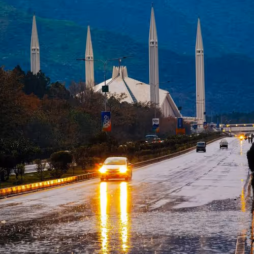 Explore Islamabad.