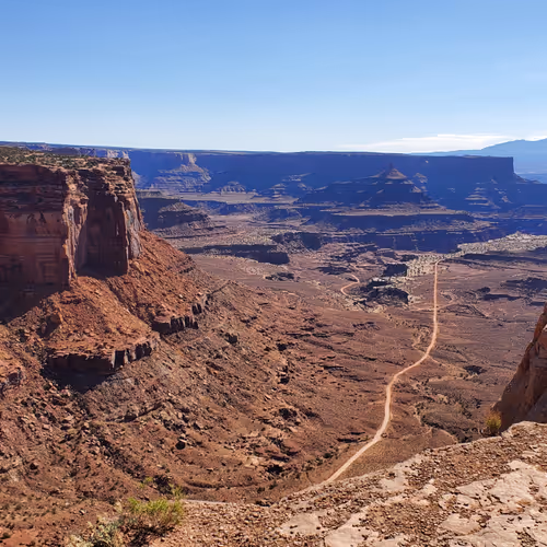 Reto - Holly USA Scenic Views