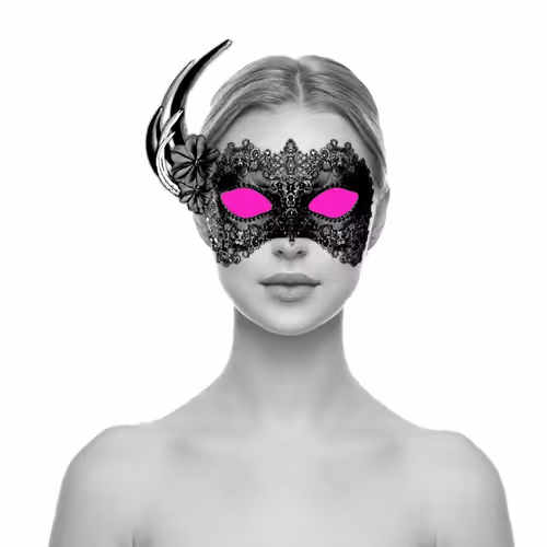 Growth Mask by Bruno Peters