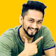 DP Smiling Pose