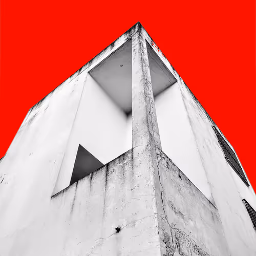 Minimalist Manipulations