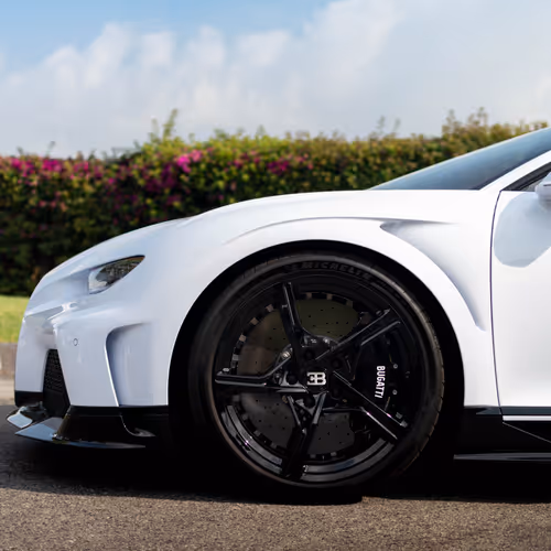 Bugatti Lux Photos