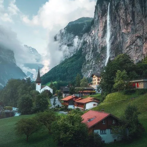 66677.lens-Collect-299