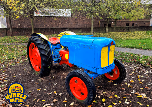 Item #35863194083128256797647772425284652682645032595179500226087347037258014261249 Media