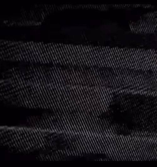 Item #36670998601326432945119981846030927109118658621067814821220409826128500359268 Media