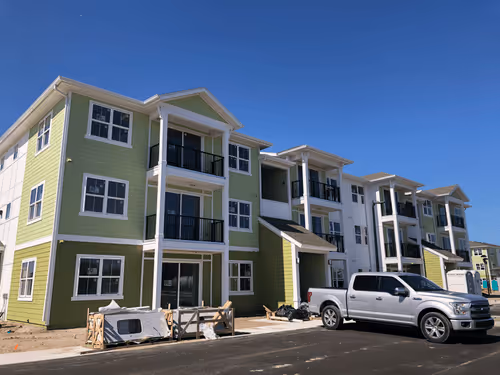 Untitled Collection #200080410