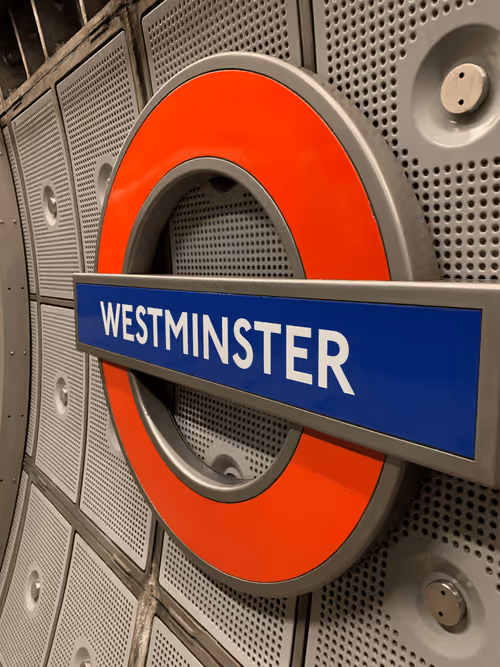 Item #4150753806870683774052548455547789890549256746747224210867065718544986541317 Media