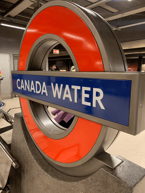 Item #4150753806870683774052548455547789890549256746747224210867065729540102819077 Media