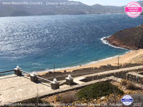 Item #21218919643484846679386017214105436286474954155539936946797714471131082129908 Media