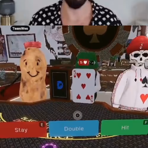 decentralgames.lens-Collect-246