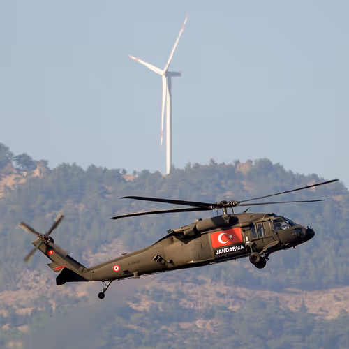 farshads.lens-Collect-870