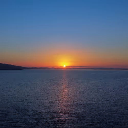 farshads.lens-Collect-670