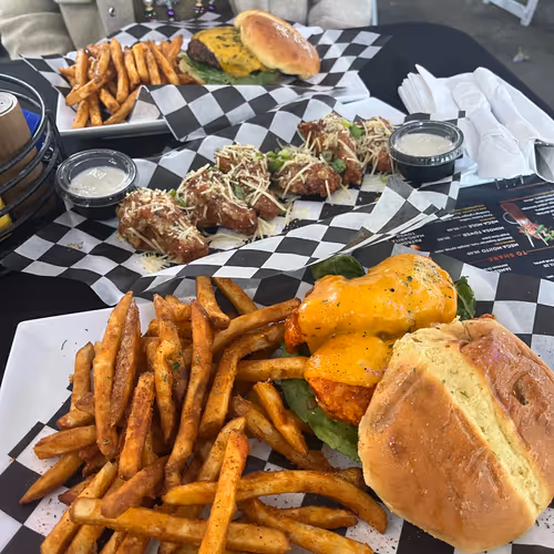 Lens Collect | Profile #101580 - Publication #7280