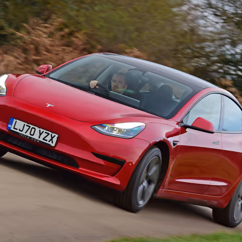 Tesla model 3 long range red
