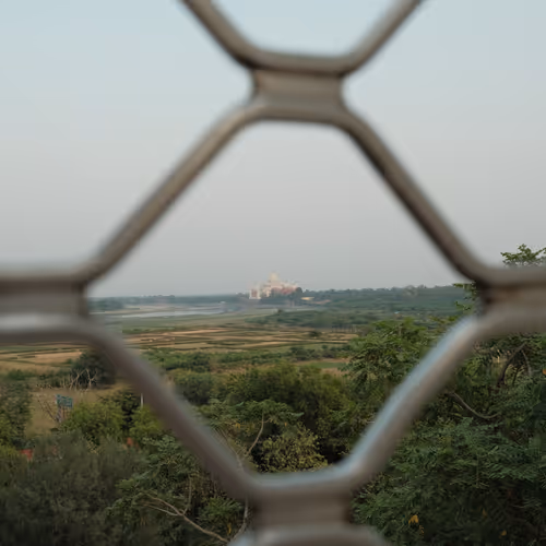 POV of King Shah Jahān