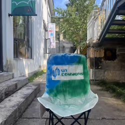 Un_chair