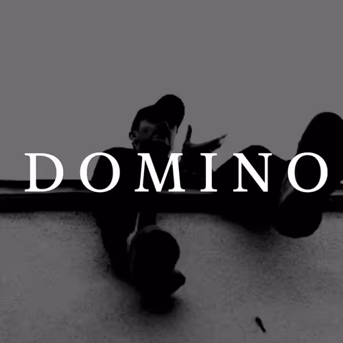 GLASS POD: DOMINO