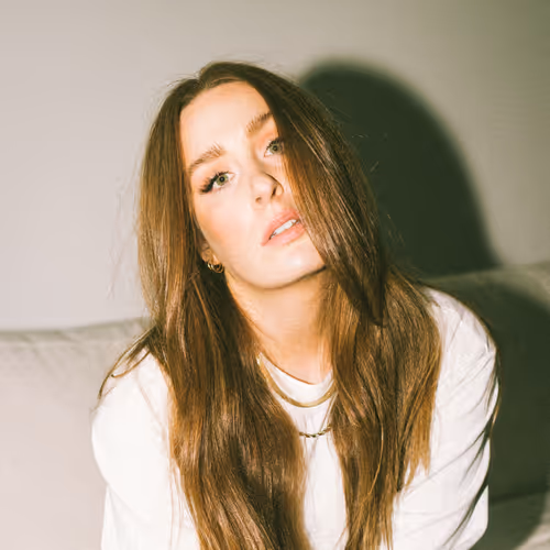 Amanda Frances - book smart