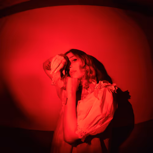 VÉRITÉ - none of you