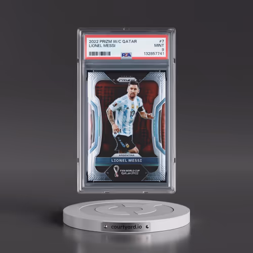 2022 Panini Prizm World Cup Qatar #7 Lionel Messi (PSA 9 MINT)