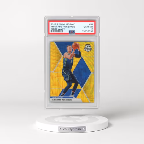 2019 Panini Mosaic #54 Kristaps Porzingis - Gold Wave (PSA 10 GEM MINT)