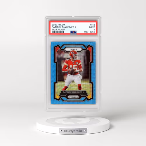2023 Panini Prizm #149 Patrick Mahomes II - Blue Wave (PSA 9 MINT)