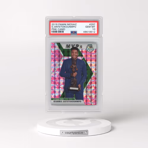 2019 Panini Mosaic #297 Giannis Antetokounmpo - Pink Camo (PSA 10 GEM MINT)