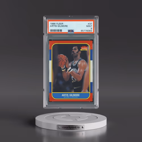 1986 Fleer #37 Artis Gilmore (PSA 9 MINT)