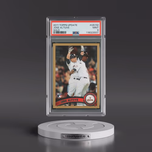 2011 Topps Update #US132 Jose Altuve - Gold (PSA 9 MINT)