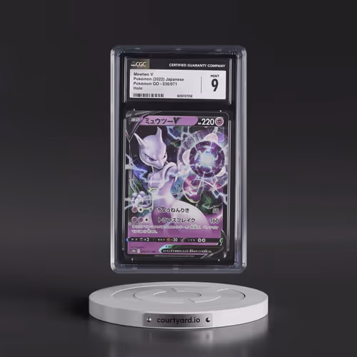 2022 Pokémon GO #030/071 Mewtwo V - Holo (CGC 9 MINT)