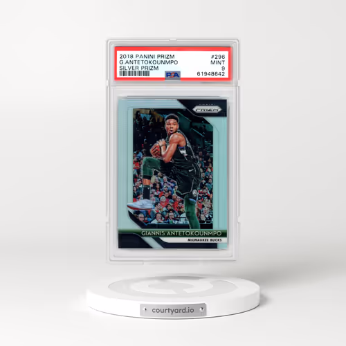 2018 Panini Prizm #296 Giannis Antetokounmpo - Silver Prizm (PSA 9 MINT)