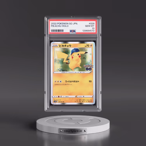 2022 Pokémon Go #028 Pikachu - Holo (PSA 10 GEM MINT)
