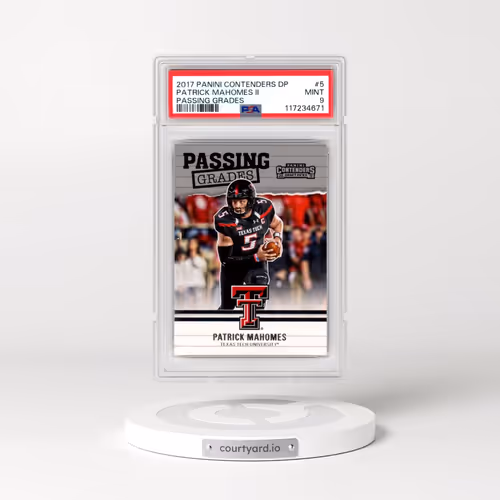 2017 Panini Contenders Draft Picks Passing Grades #5 Patrick Mahomes II (PSA 9 MINT)