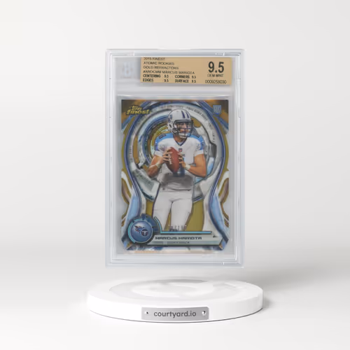 2015 Finest Atomic Refractor Rookies Gold Refractors #ARDCMM Marcus Mariota (BGS 9.5 GEM MINT)