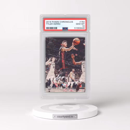 2019 Panini Chronicles #154 Tyler Herro (PSA 10 GEM MINT)
