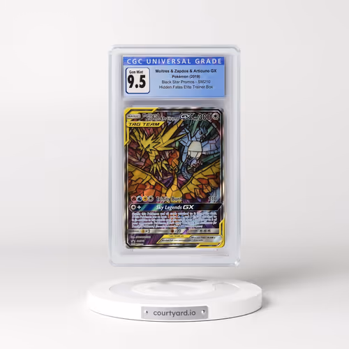 2016 Black Star Promos - Sun & Moon #SM210 Moltres & Zapdos & Articuno GX - Hidden Fates Eli