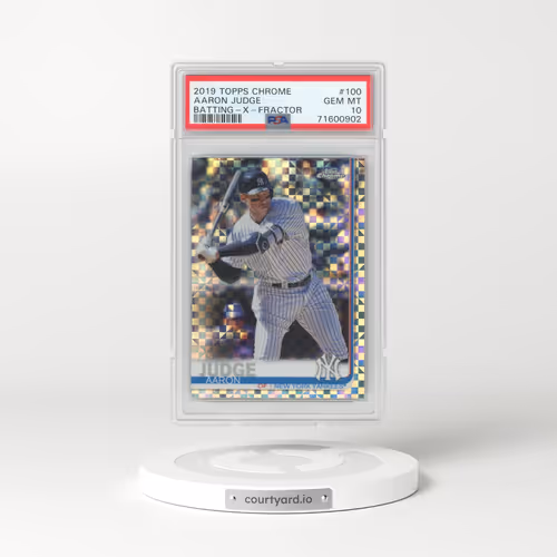2019 Topps Chrome #100 Aaron Judge - Batting-X-Fractor (PSA 10 GEM MINT)
