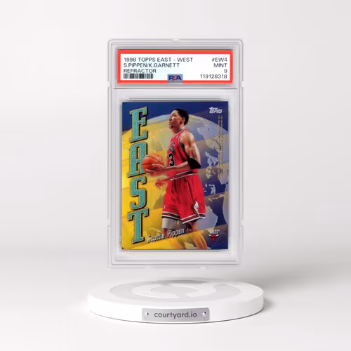 1998 Topps East - West #EW4 Kevin Garnett/Scottie Pippen - Refractor (PSA 9 MINT)