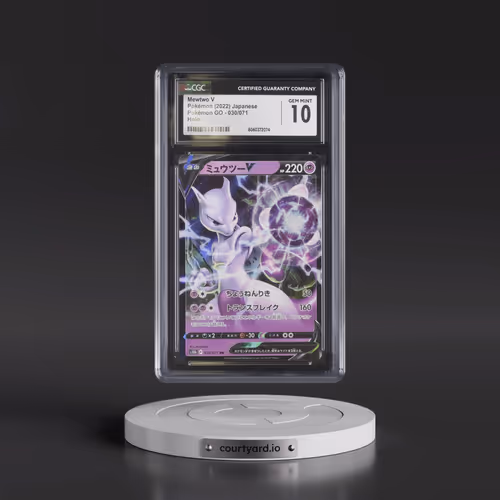 2022 Pokémon GO #030/071 Mewtwo V - Holo (CGC 10 GEM MINT)