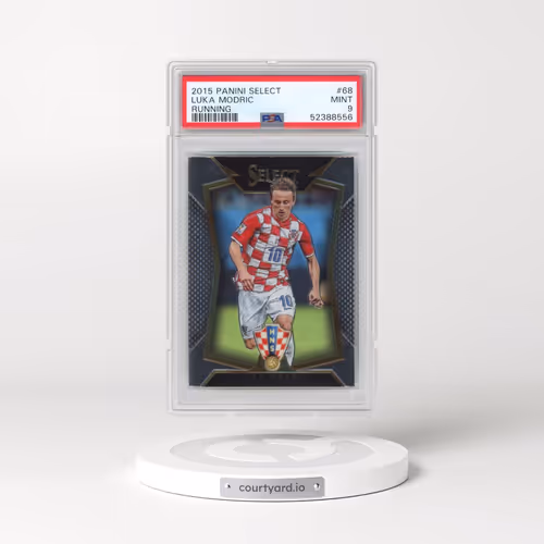 2015 Panini Select #68 Luka Modric - Running (PSA 9 MINT)