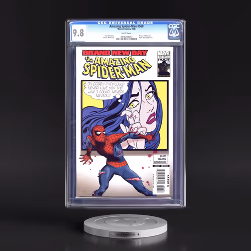 Amazing Spider-Man #560 CGC 9.8 White Pages (Marvel Comics, 7/08) - Universal