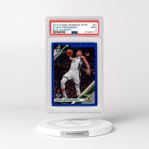 2019 Panini Donruss Optic #81 Giannis Antetokounmpo - Blue Velocity (PSA 9 MINT)