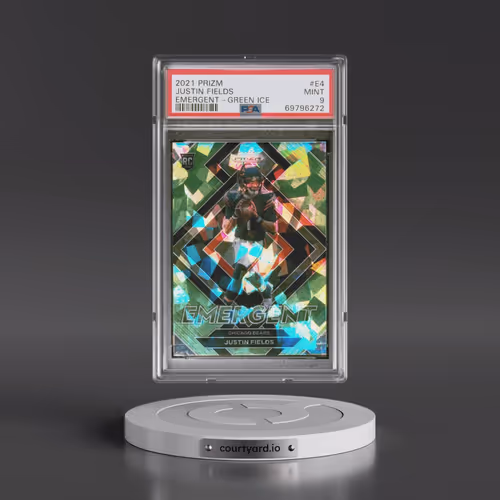 2021 Panini Prizm Emergent #E4 Justin Fields - Green Ice (PSA 9 MINT)