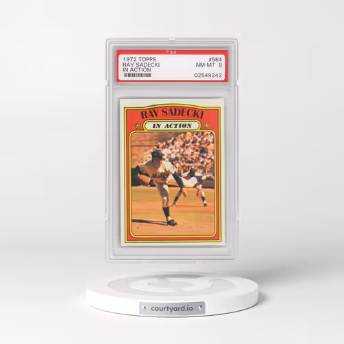 1972 Topps #564 Ray Sadecki - In Action (PSA 8 NM-MT)