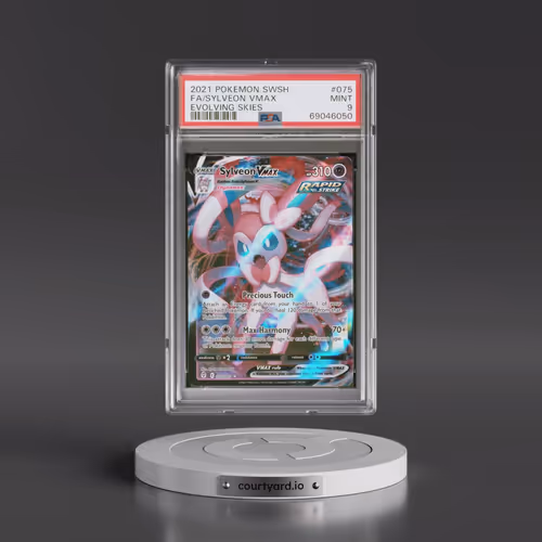 2021 Pokémon Sword & Shield Evolving Skies #075 Sylveon Vmax - Full Art (PSA 9 MINT)