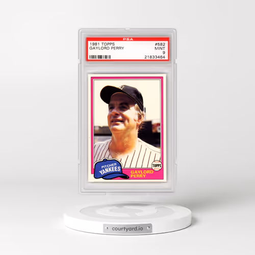 1981 Topps #582 Gaylord Perry (PSA 9 MINT)