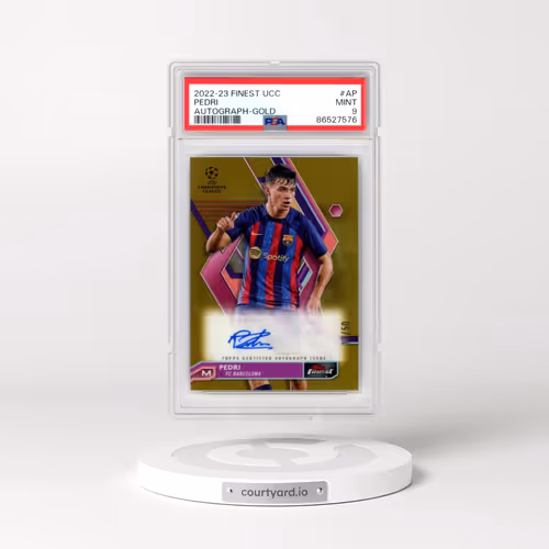 2022-23 Topps Finest UEFA Club Competitions Autographs #AP Pedri - Gold Refractor (PSA 9 MINT)