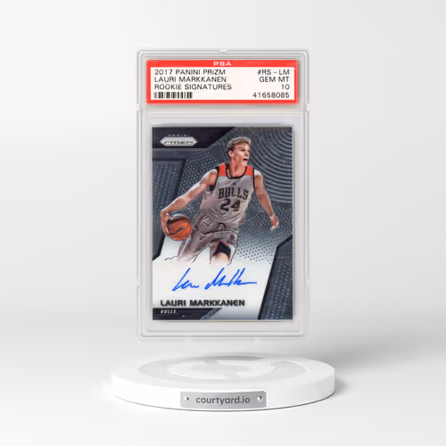 2017 Panini Prizm Rookie Signatures #RS-LM Lauri Markkanen (PSA 10 GEM MINT)