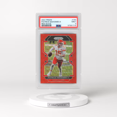 2021 Panini Prizm #190 Patrick Mahomes II - Red Wave (PSA 9 MINT)